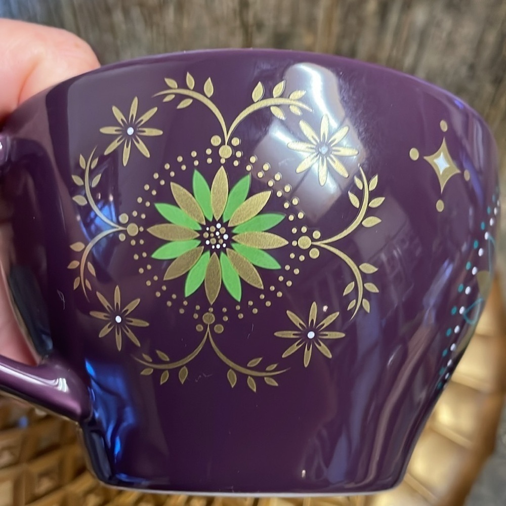 Starbucks |Holiday| 2006 | Gold & Eggplant Purple | Star| Coffee | 12 oz Cup Set - Picture 14 of 16